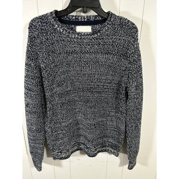 American Eagle men’s navy and white cotton blend sweater. Size M. NWT - Picture 1 of 5